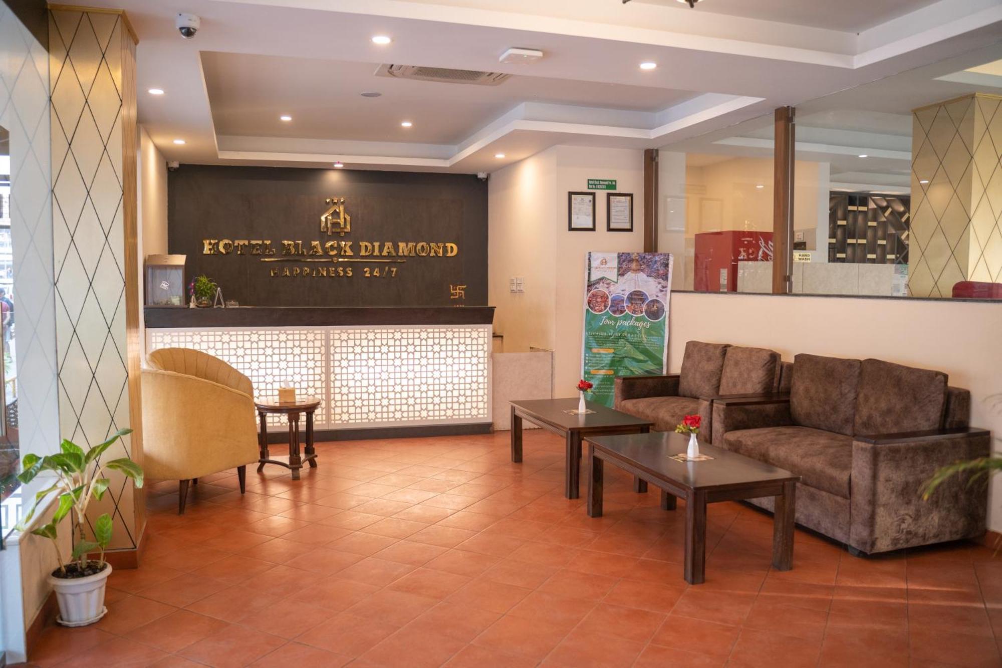 Hotel Black Diamond - Transit Point Inside Hotel Catmandu Exterior foto